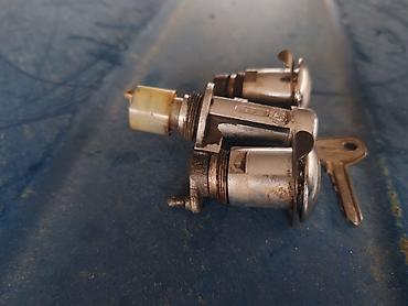 Auto delovi: Brave vrata i brava gepeka Lada 2107 Riva,2105 br.1. Očuvane, skinute — 4