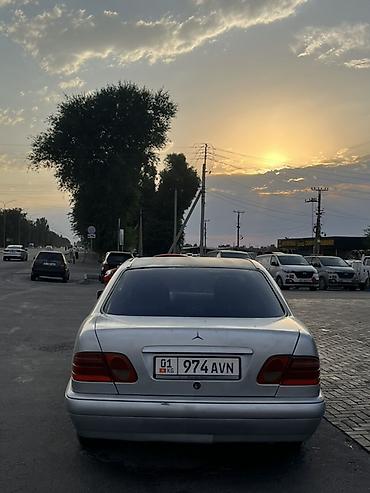 рул мерс 210: Mercedes-Benz E-Class: 1998 г., 2 л, Кол менен иштөөчү, Бензин, Седан — 6