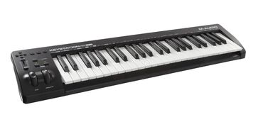 pian: Midi-klaviatura, M-Audio, Yeni, Ünvandan götürmə