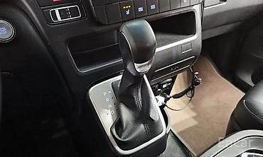 Hyundai: Hyundai Staria: 2021 г., Минивэн — 9