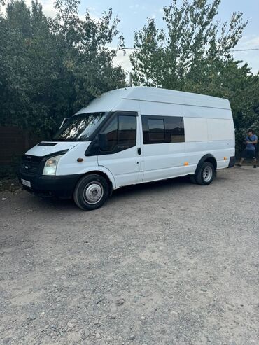бусик машина: Ford Transit: 2010 г., 2.2 л, Механика, Дизель, Бус