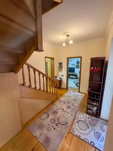 Uzunmüddətli kirayə mənzillər: Çağiriş Məntəqəsinin Yanında Ev Əşyalar Bəzilirini Saxlamaq Qiymətdə -da lalafo.az — 3 Uzunmüddətli kirayə mənzillər: Çağiriş Məntəqəsinin Yanında Ev Əşyalar Bəzilirini Saxlamaq Qiymətdə — 3