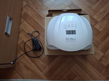 лампы для наращивания ресниц: Лампа SUN 8S мощностью 48 Вт предназначена для сушки ногтей. Подходит