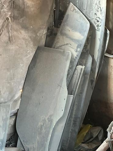 Другие детали кузова: Различные кузовные детали для корейской автомашин автомобилей. В — 14