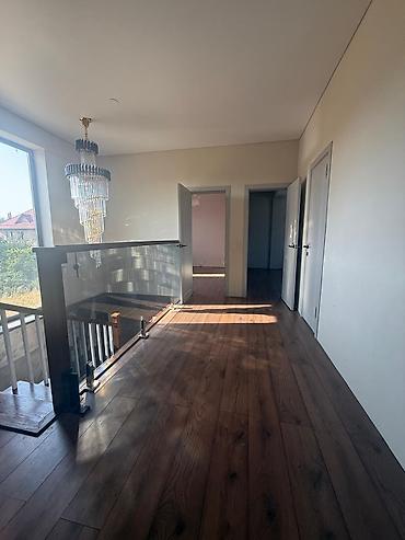 Продажа домов: 6 комнат, 170 м², 5 соток, Бишкек, Собственник — 4