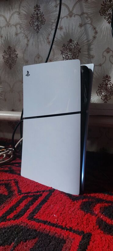 купить диски на сони плейстейшен 4: Игровая приставка Sony PlayStation 5 в белом цвете. Отличается