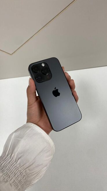 Apple iPhone: IPhone 14 Pro, Б/у, 256 ГБ, Черный, Чехол, 90 %