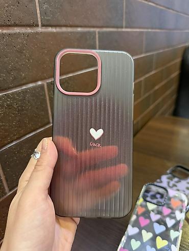 Чехлы: Набор чехлов для iPhone 16 Pro Мах
Состояния нового, идеальные👏🏼 — 10