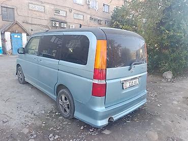 круглая ваза: Honda Stepwgn: 2002 г., 2 л, Автомат, Минивэн — 3