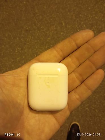 Qulaqcıqlar: Apple AirPods 2 – orijinal Xüsusiyyətlər: - Model: AirPods 2 (sənəd — 1
