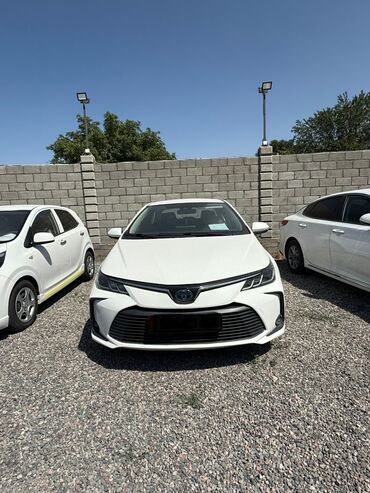 арзан авто машина: Toyota Corolla: 2019 г., 1.8 л, Вариатор, Гибрид, Седан