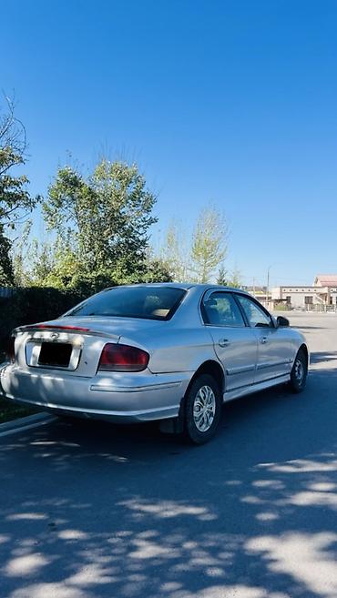 Продажа авто: Hyundai Sonata: 2003 г., 2 л, Механика, Газ, Седан — 4