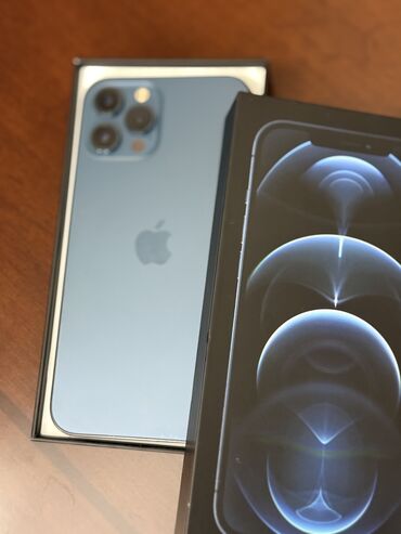 Apple iPhone: IPhone 12 Pro Max, Б/у, 256 ГБ, Pacific Blue, Зарядное устройство, Защитное стекло, Чехол, 80 %