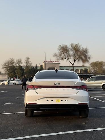 адисей левый руль: Hyundai Elantra: 2022 г., 1.6 л, Вариатор, Гибрид, Седан — 10