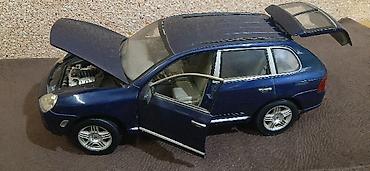 inmotion v8: Porsche Cayenne S – Maisto 1:18 die-cast model - Brend/model: Maisto — 2