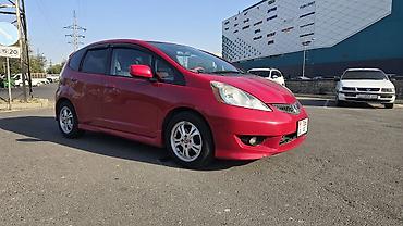 lc prado: Honda Fit: 2008 г., 1.5 л, Вариатор, Бензин, Хэтчбэк — 2