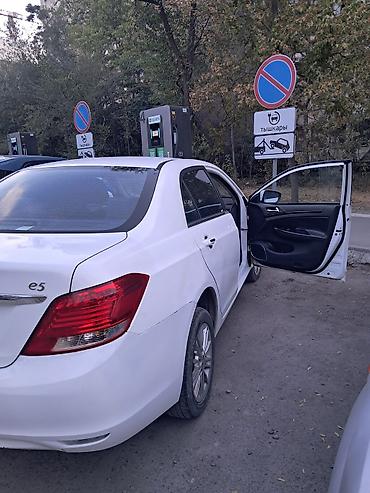 BYD: BYD E5: 2019 г., Автомат, Электромобиль, Седан — 7