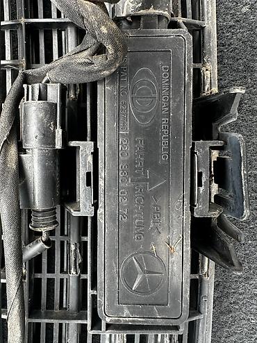 решетка на 210: Решетка радиатора Mercedes-Benz Б/у, Оригинал — 3