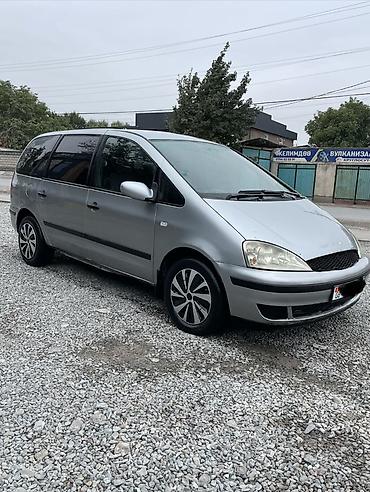 Ford: Ford Galaxy: 2002 г., 2 л, Механика, Бензин, Минивэн — 1