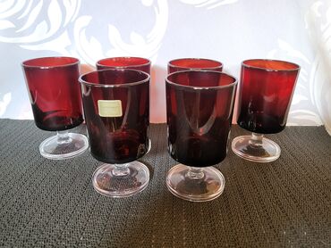 Čaše: Case nove za vino Luminarc francuske iz 80ih. Case bez ostecenja,sve — 6
