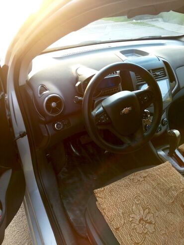 Chevrolet: Chevrolet Aveo: 1.4 l | 2012 il 193600 km Sedan — 13