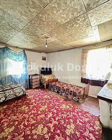 1: 🏠Продается дом в с. Сокулук 🟡Комнаты: 3 🟡Участок: 10,6 соток — 5