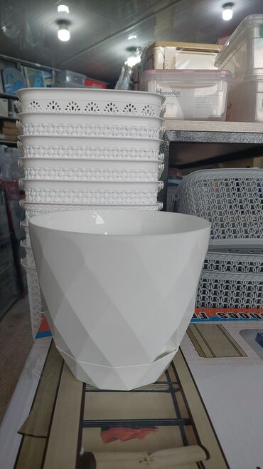 Bitkilər üçün dibçəklər: Dipçekler gül qabilar 30 sm 50 sm 70 sm 75 sm 85 sm 90 sm olculer var — 20