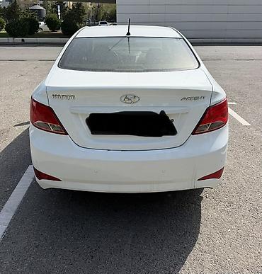 su radiatoru: Hyundai Accent: 1.4 l | 2015 il Sedan — 2