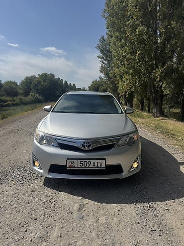 Унаа сатуу: Toyota Camry: 2012 г., 2.5 л, Автомат, Бензин, Седан — 1