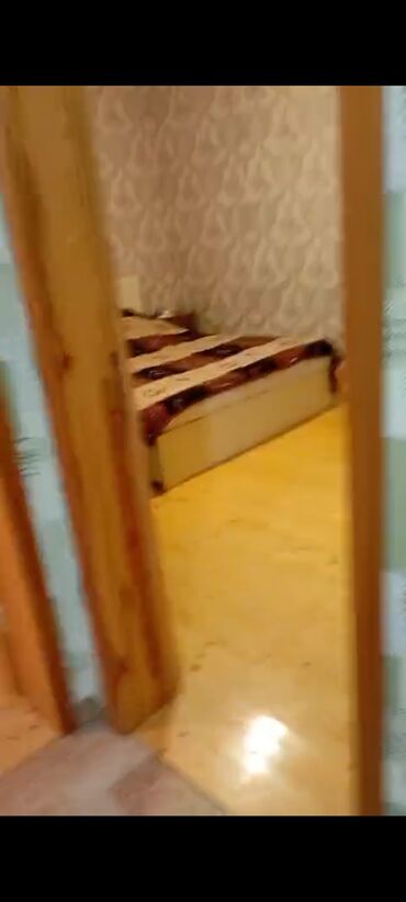 Uzunmüddətli kirayə evlər: 3 kv. m, 3 otaqlı, İnternet, Telefon, Qaz — 15