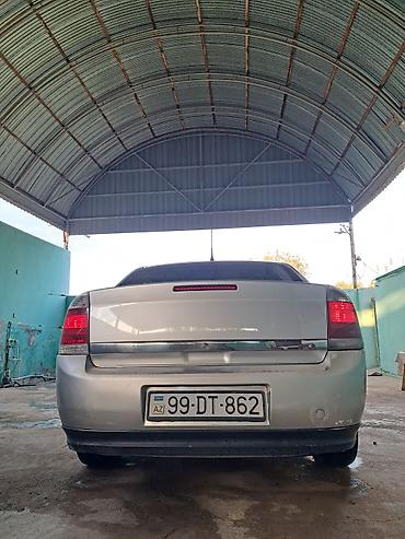 guzguler: Opel Vectra: 1.8 l | 2003 il Sedan — 2