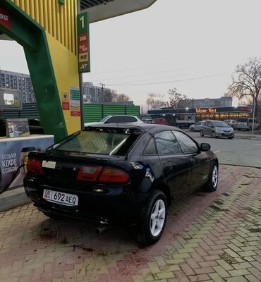 спарт: Mazda 323: 1994 г., 1.8 л, Механика, Бензин, Хэтчбэк
