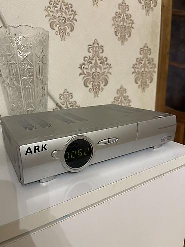 iphone x barter var: ARK rəqəmsal peyk qəbuledicisi - Model: ARK Digital Satellite — 1