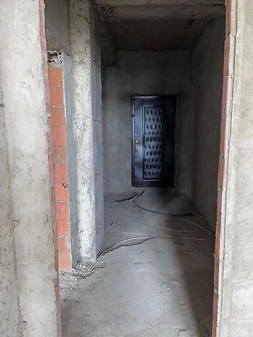 ev satisi: 2 otaqlı, Yeni tikili, 185 kv. m — 9