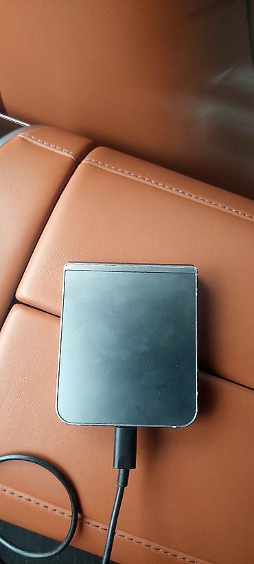 galaxy z flip 6: Samsung Galaxy Z Flip 6, 256 GB, rəng - Boz, İki sim kartlı — 10