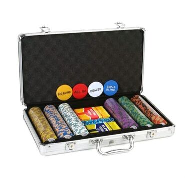 ставки на спорт: Покерный набор 300 фишек в алюминиевом кейсе. Состав: - Кейс с мягкой