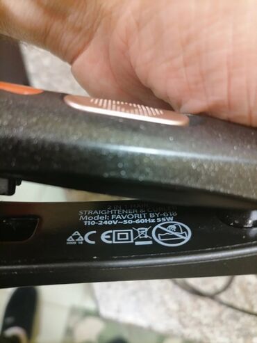 Prese za kosu: Pegla za kosu Favorit 55w kao nova je
 Mirjevo — 12