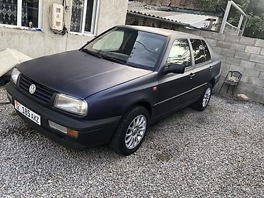 vento smart: Volkswagen Vento: 1993 г., 1.8 л, Механика, Бензин, Седан — 1