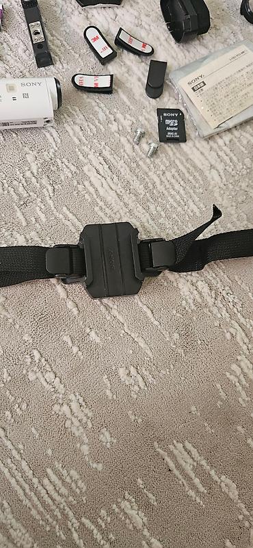 Видеокамеры: Sony AZ 1 mini камера и идеальном состоянии и с множеством креплений — 10