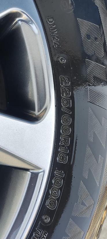 Диски: Диски от Lexus NX размер 18 оригинал f-sport . Резина 225/60/18 зима — 9