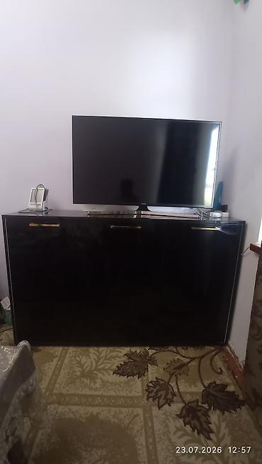TV altlığı və saxlama dolabı Qiymət 180 Ünvan Bakıxanov talkuckaya
