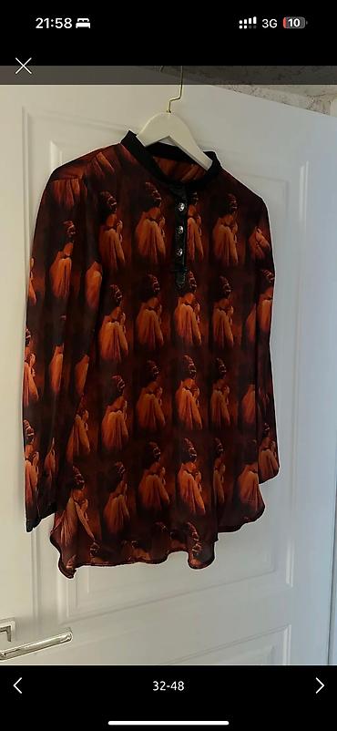 Брючные костюмы: Женская одежда, покупала в Дубаи/Италии, размер s/m/L до 42-44. Вся — 15