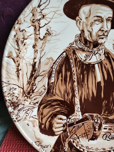 Ostalo posuđe: Tanjir nov iz 80ih Rec Castelroux Francuska,rucni rad,rucno oslikan — 3