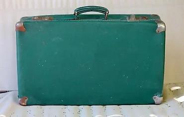 Putni koferi i torbe: Stari, predratni putni zeleni kofer SA KLJUČEM. Stari kofer SA KLJUČEM — 2