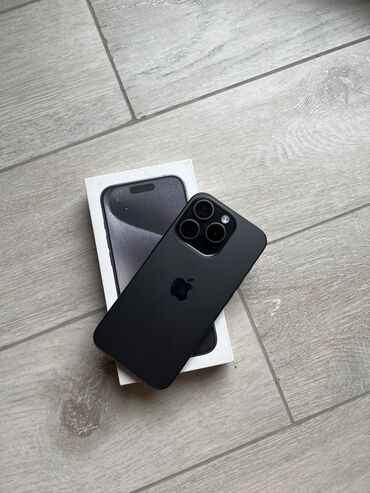 aifon 15 pro: IPhone 15 Pro, Б/у, 256 ГБ, Black Titanium, Защитное стекло, Чехол, Коробка, 87 %