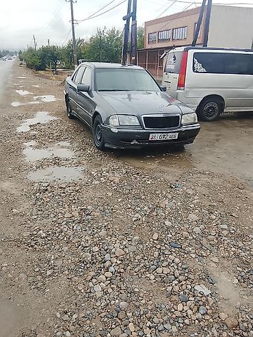 Mercedes-Benz C-Class: 1997 г., 1.8 л, Механика, Бензин, Седан