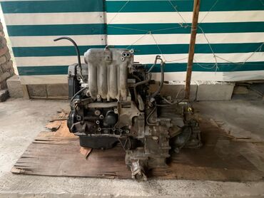 мотор стучит: Бензиновый мотор Honda 1998 г., 2 л, Б/у, Оригинал