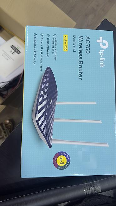 zyxel modem qiyməti: Modemlerin her biri 20 man, tam islek. Unvan Nizami metro, Delux Plaza — 3