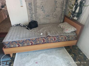 люлька для новорожденных в машину: Кровать сатылат 
2 штук экону Бир алсанар 15000 берем 
+