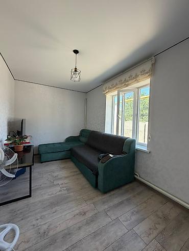 семья: 🔥 СРОЧНО ПРОДАЁТСЯ ДОМ В НОВОПОКРОВКЕ! 🏡 Площадь дома: 150 м² 📐 — 5